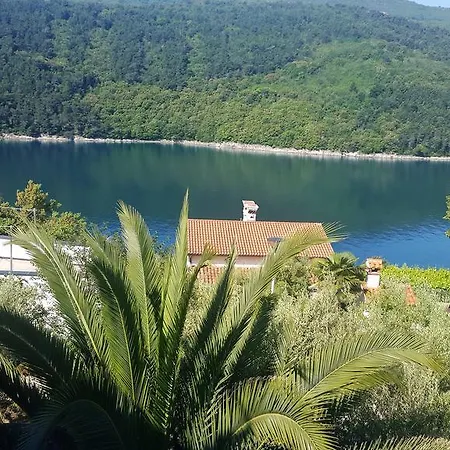 Apartments Alenka By The Sea Labin  Exterior photo