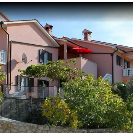 Apartments Alenka By The Sea Labin  Exterior photo