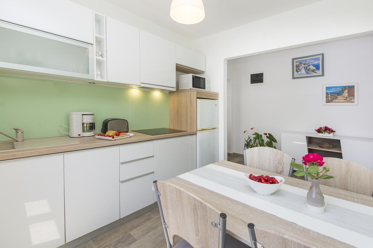 Alenka Apartment